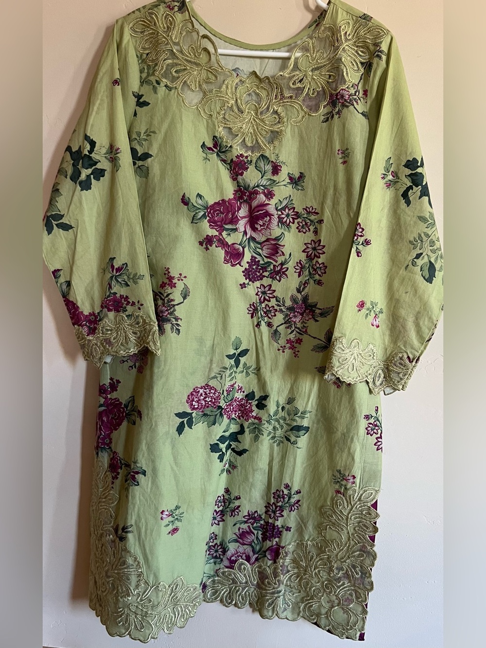 Pakistani Indian embroidery dress brand Iznik lawn cotton dress /suit - Picture 6 of 16